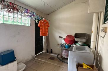 TAMAN LAPANGAN INDAH