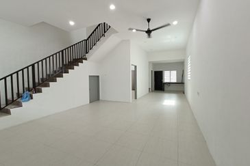 TAMAN SAVANA RESIDENCY @ TASEK.