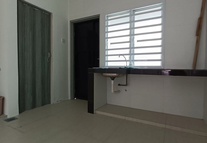 TAMAN SAVANA RESIDENCY @ TASEK.