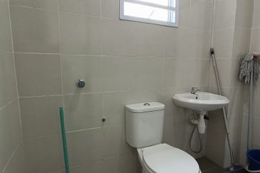 TAMAN SAVANA RESIDENCY @ TASEK.