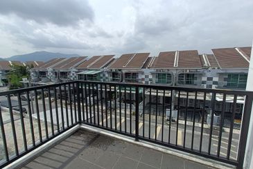 TAMAN SAVANA RESIDENCY @ TASEK.