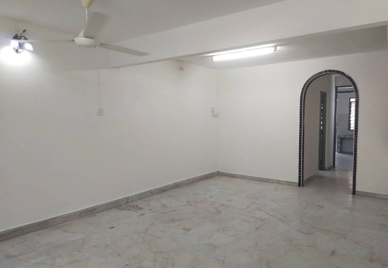 TAMAN CAHAYA BERCHAM