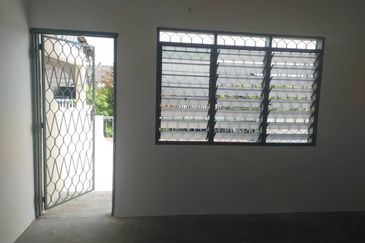 TAMAN CAHAYA BERCHAM