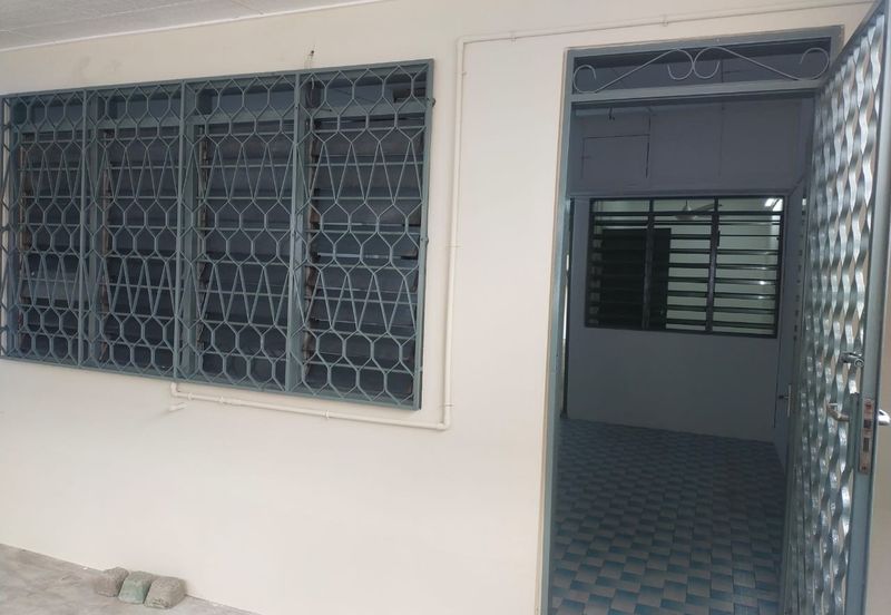 TAMAN CAHAYA BERCHAM