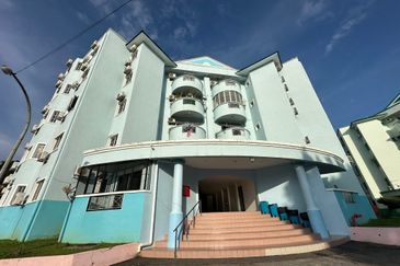 TAMAN LAPANGAN HILLCITY COND