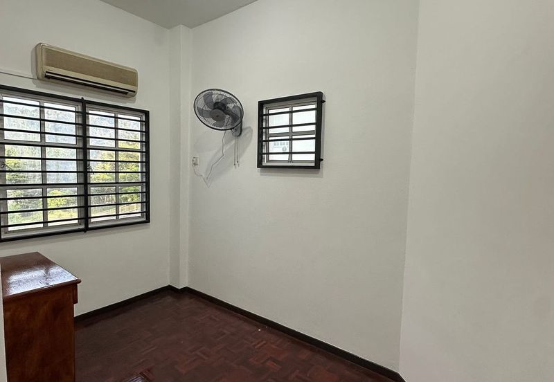 TAMAN LAPANGAN HILLCITY COND