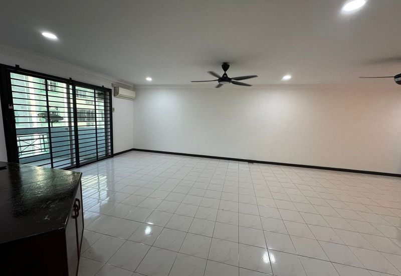 TAMAN LAPANGAN HILLCITY COND