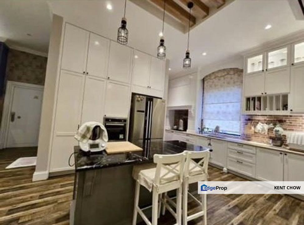 🏡 For Sale – Panorama Lapangan Akasia, Perak, Ipoh