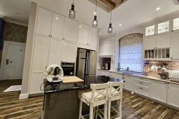 Panorama Lapangan Akasia @ Botani