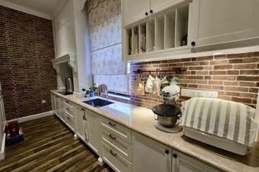 Panorama Lapangan Akasia @ Botani