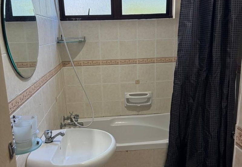 MERU VALLEY RESORT (GOLF VISTA APARTMENT