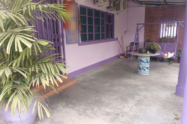 PASIR PUTEH/PENGKALAN