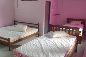 PASIR PUTEH/PENGKALAN