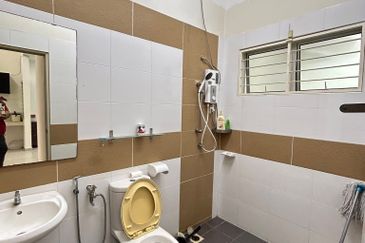 TAMAN PERPADUAN MULIA (SERI GARDEN)