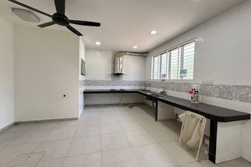 TAMAN PERPADUAN MULIA (SERI GARDEN)