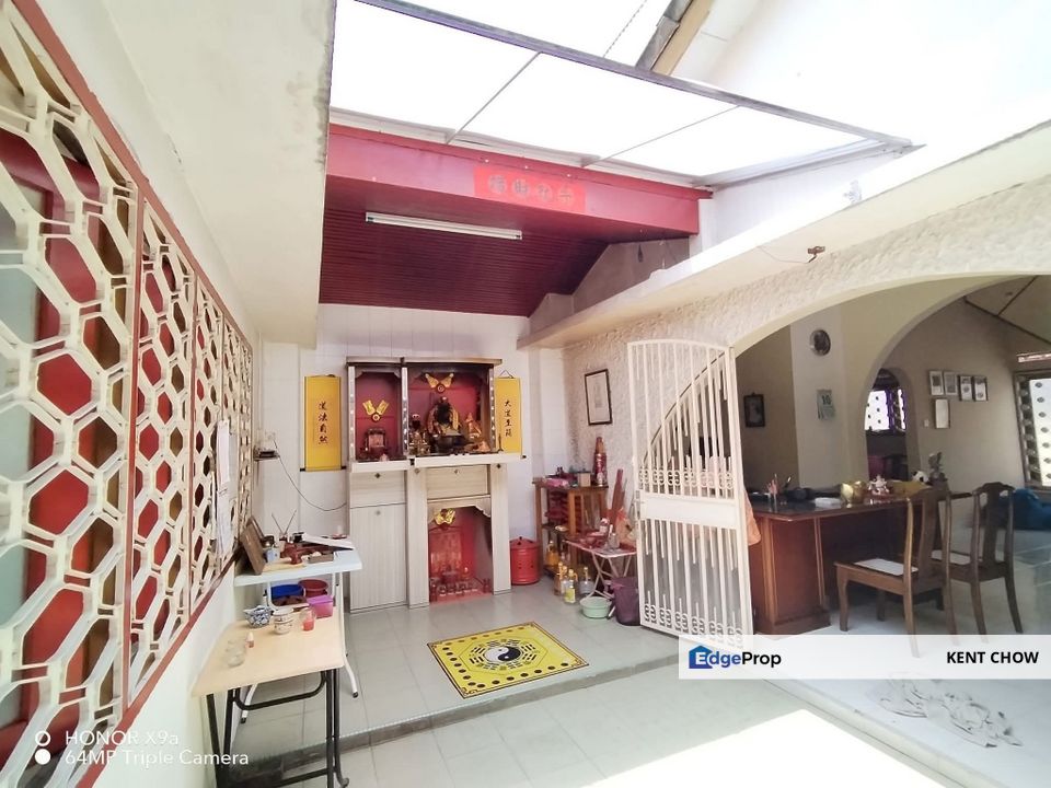 🏡 Big Corner Bungalow For Sale 🏠  📍 Location: Pasir Puteh, Perak, Kinta