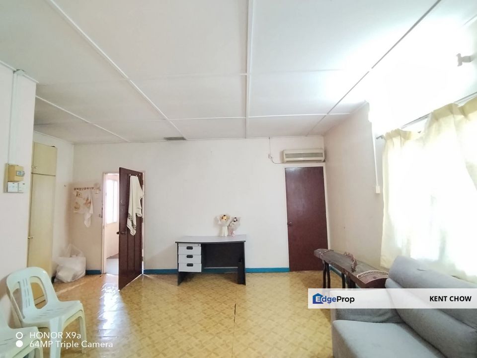 🏡 Big Corner Bungalow For Sale 🏠  📍 Location: Pasir Puteh, Perak, Kinta