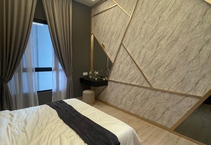 Piccadilly Service Residence @ Greentown