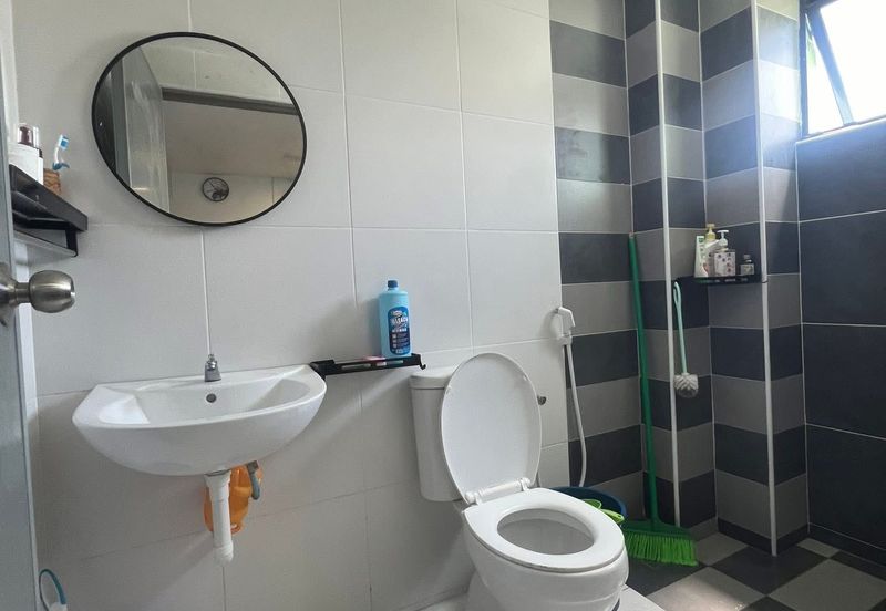 Manhattan Condominium