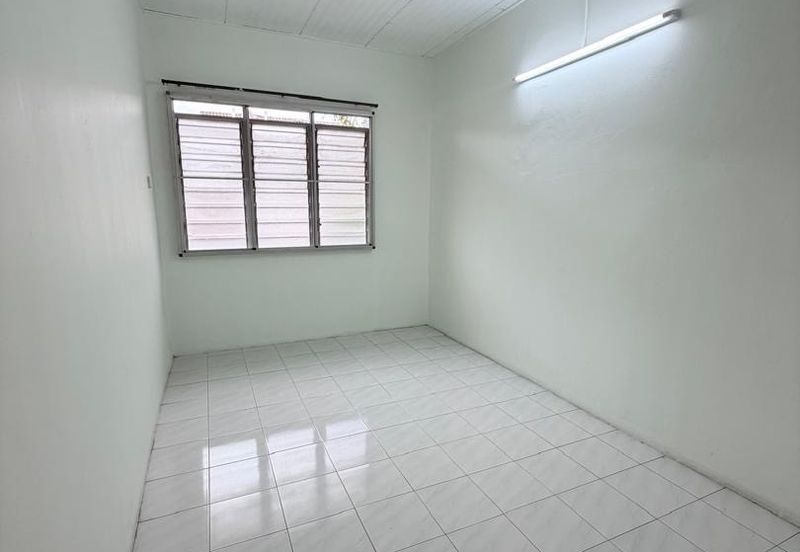 MEDAN PENGKALAN MAKMUR