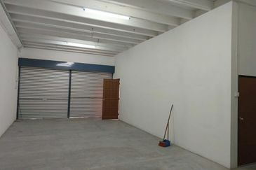 Jalan Pasir Puteh, Station 18