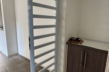 Pangsapuri Seri Tecoma