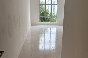 CASA RESIDENCES, CHEMOR