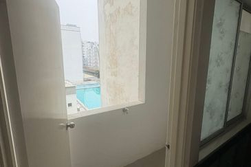 CASA RESIDENCES, CHEMOR