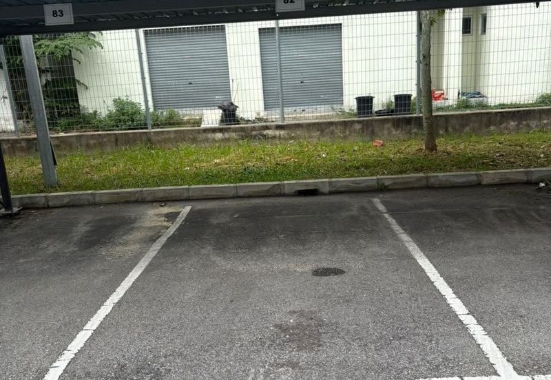 CASA RESIDENCES, CHEMOR