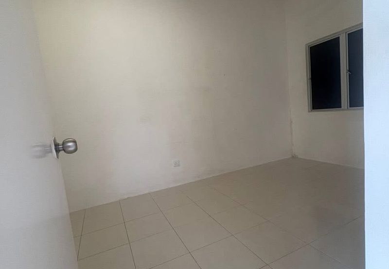 CASA RESIDENCES, CHEMOR