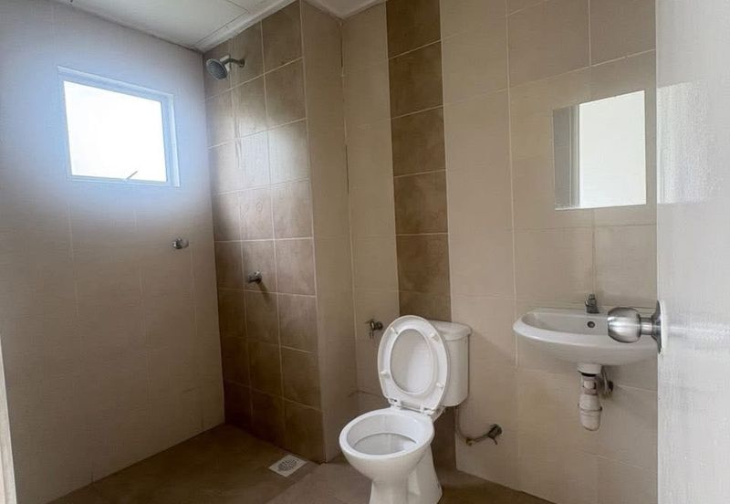 CASA RESIDENCES, CHEMOR