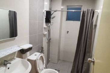 CASA RESIDENCES, CHEMOR