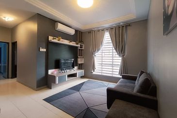 CASA RESIDENCES, CHEMOR