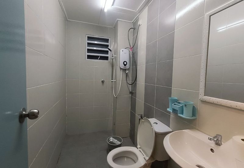 CASA RESIDENCES, CHEMOR