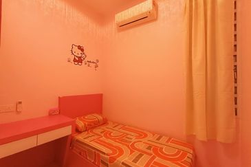 CASA RESIDENCES, CHEMOR