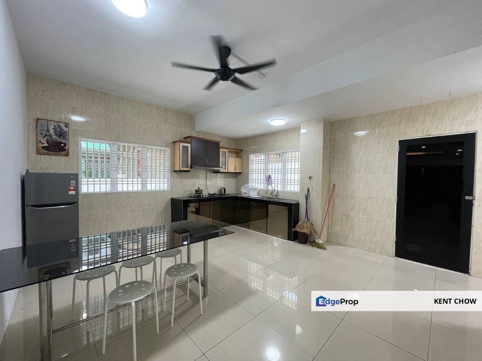 🏡 Taman Song Choon Double Storey Semi-D – For Rent 🏠, Perak, Ipoh