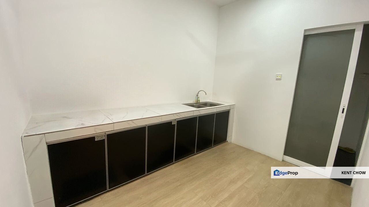 🏢 Shoplot For Rent – Bond Square, Perak, Ipoh