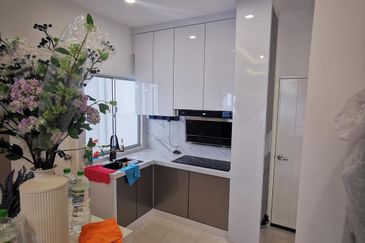 CASA RESIDENCES, CHEMOR