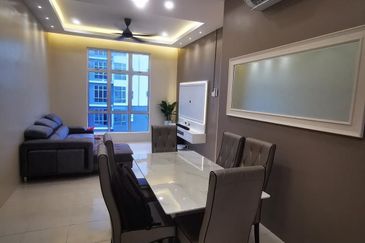 CASA RESIDENCES, CHEMOR