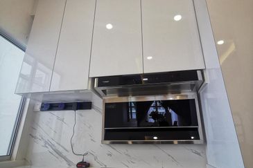 CASA RESIDENCES, CHEMOR