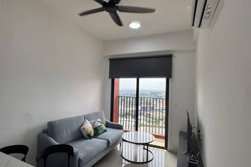 Piccadilly Service Residence @ Greentown