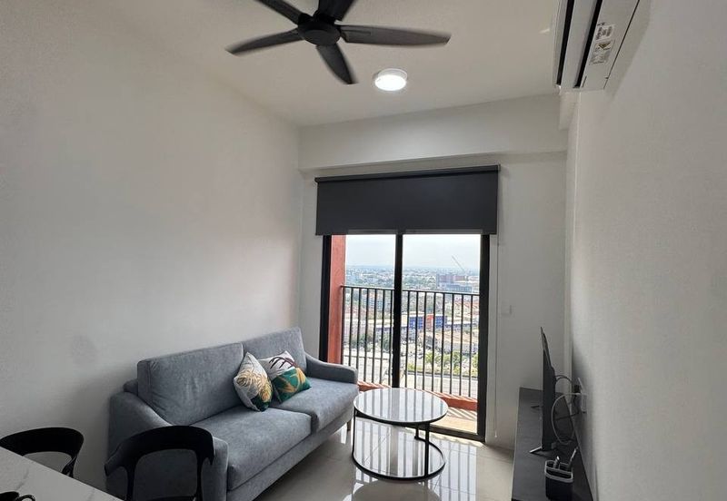 Piccadilly Service Residence @ Greentown