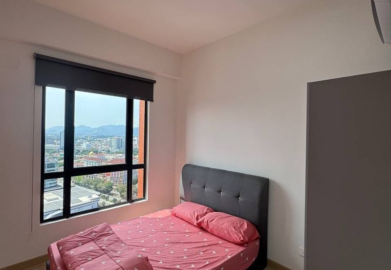 Piccadilly Service Residence @ Greentown