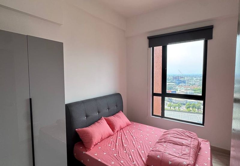 Piccadilly Service Residence @ Greentown