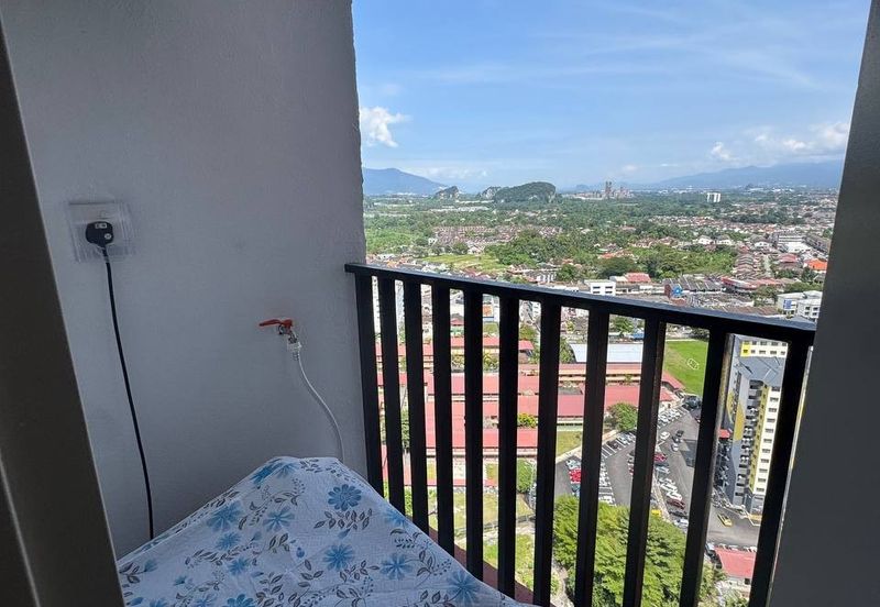 Piccadilly Service Residence @ Greentown