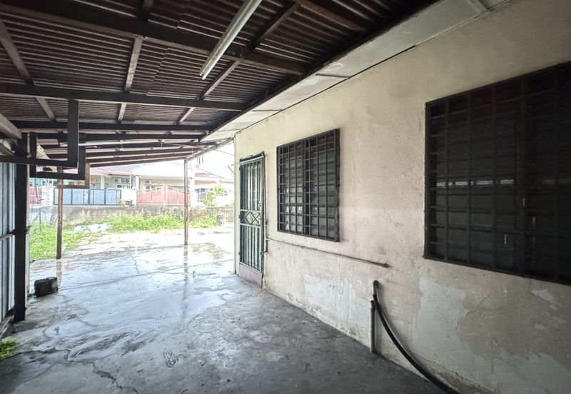 TAMAN JATI, JELAPANG