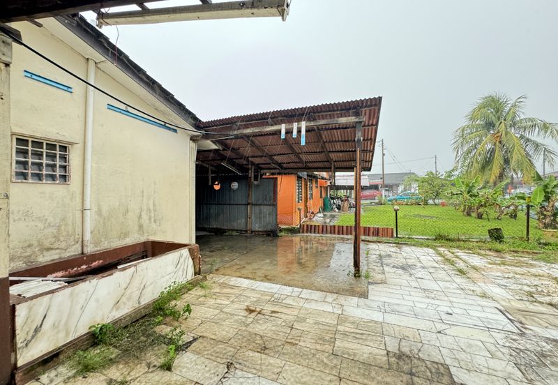 TAMAN JATI, JELAPANG