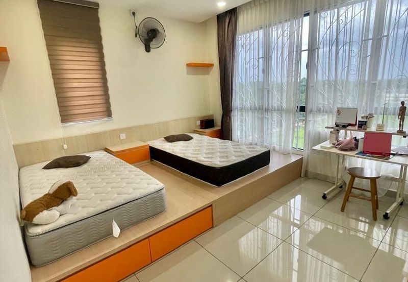 Upper East @ Tiger Lane