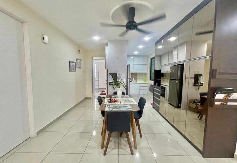 Upper East @ Tiger Lane