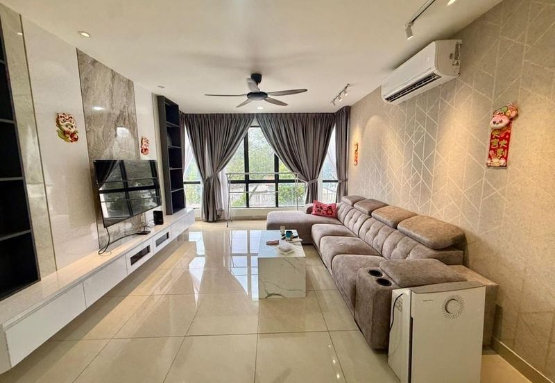 Upper East @ Tiger Lane